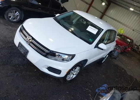 2013 Volkswagen Tiguan S из США, поврежденный, VIN WVGAV3AX3DW566784